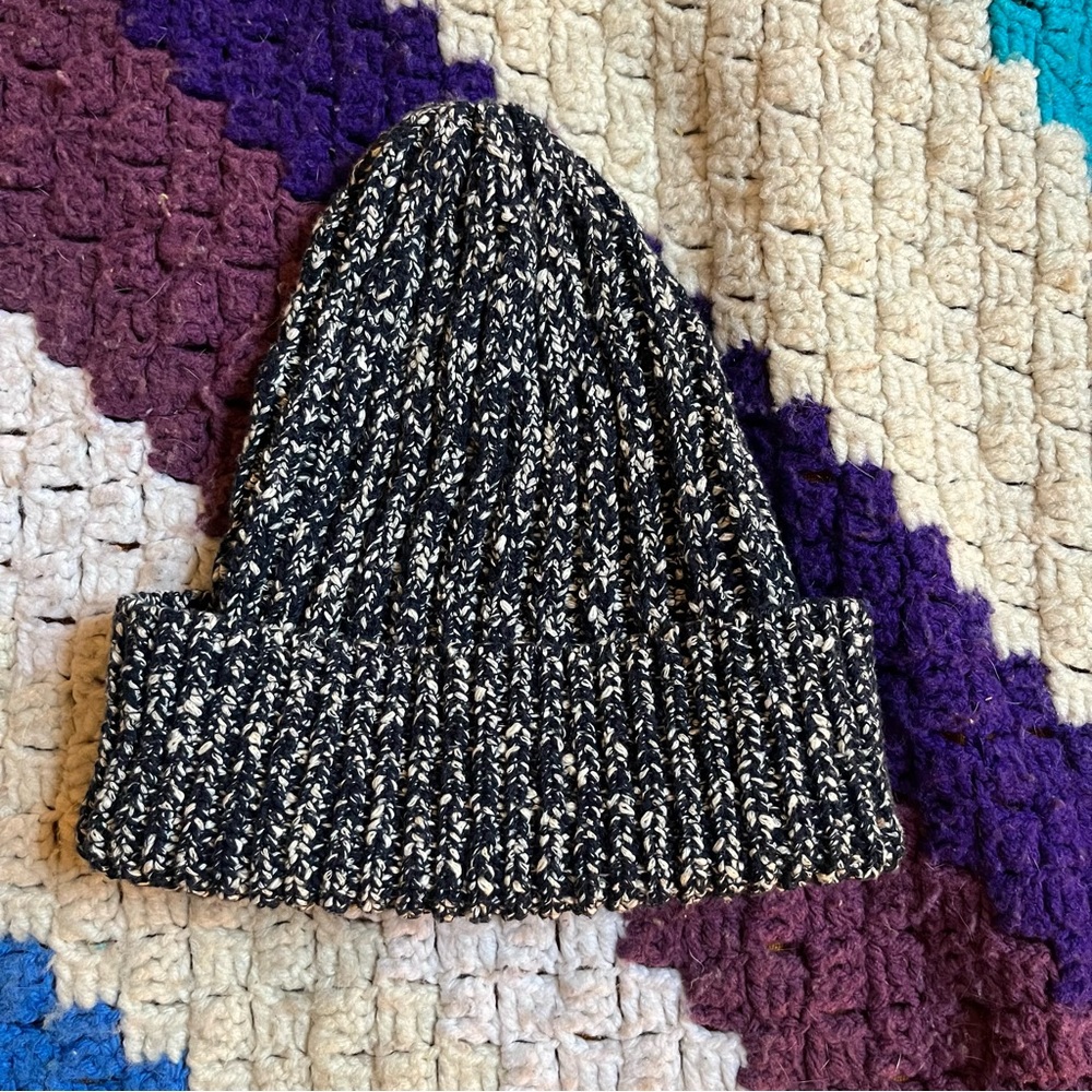 Esby apparel blue white knit cotton beanie